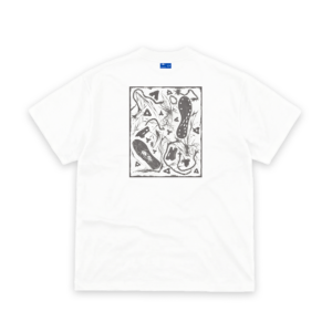 Boots Off White - Regular Tee